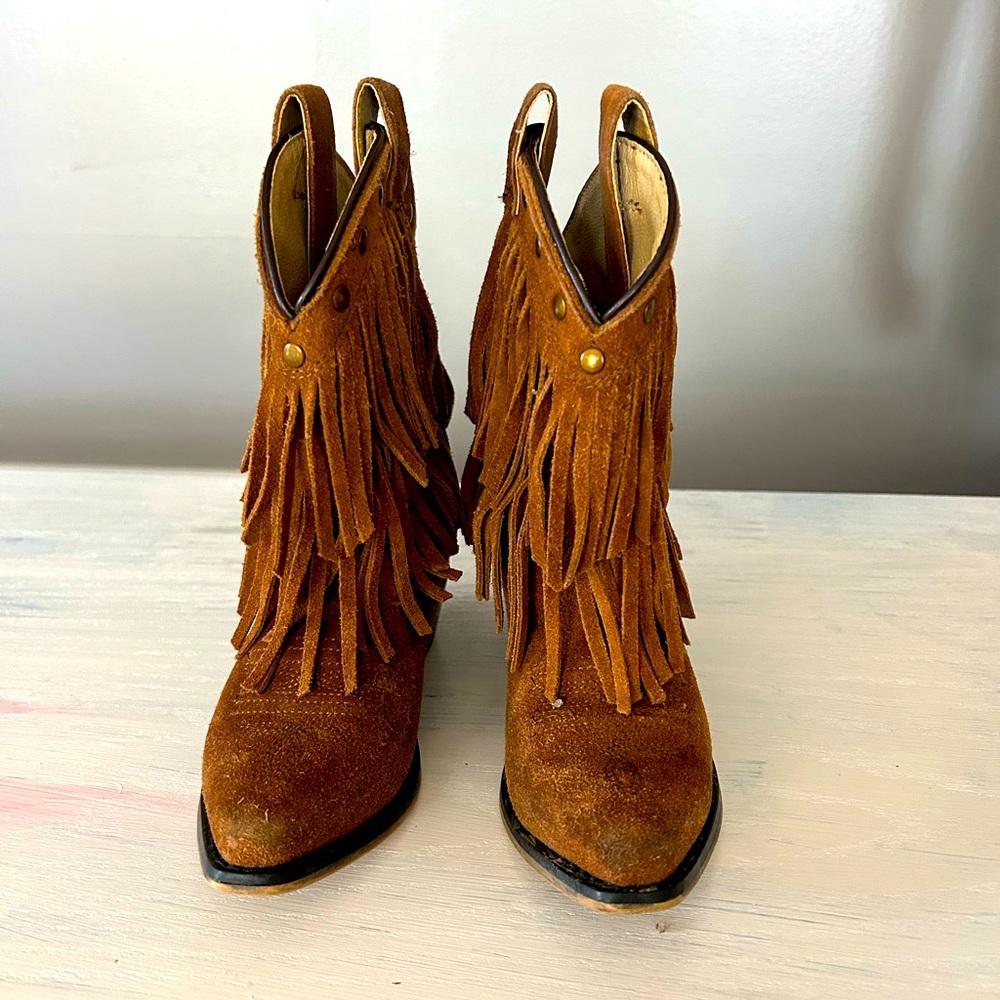 Girls Fringe Boots